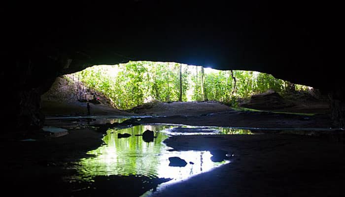 Trilhas maravilhosas próximas de Cuiabá: Clique e descubra  - Caverna Aroe-Jari