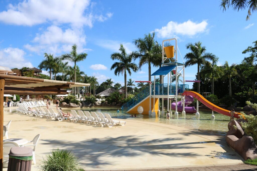 Vai para Foz do Iguaçu, PR_ Se hospede no Mabu Thermas Grand Resort! - As piscinas são alguns dos motivos para você se hospedar no Mabu Thermas Grand Resort.