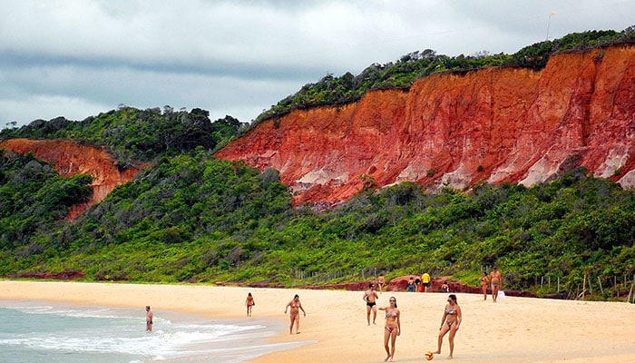 Praias mais bonitas do Brasil: veja quais delas vão deixar você de boca aberta - Praia da Pitinga Bahia