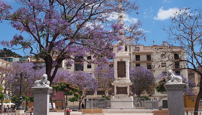 Principais museus de Málaga para conhecer na viagem de férias deste ano - Plaza Merced