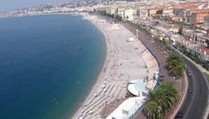 Read more about the article 3 lindas praias de Nice para relaxar na próxima viagem à França