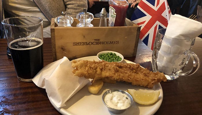 3 Pratos típicos de Londres que não podem faltar na sua viagem pela Inglaterra - Fish and chips