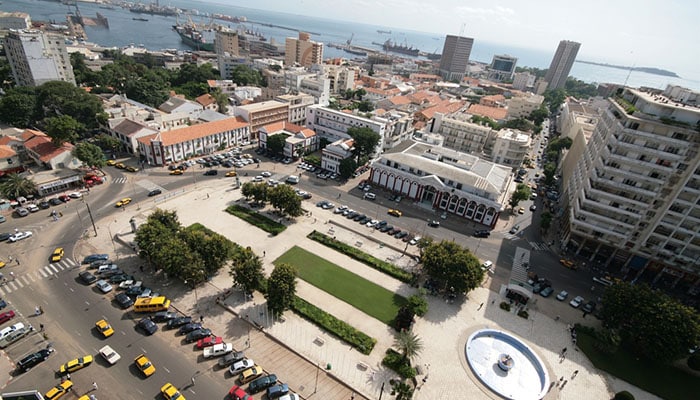 Cidades para conhecer no Senegal enquanto viaja pela África - Vista aérea da cidade de Dakar