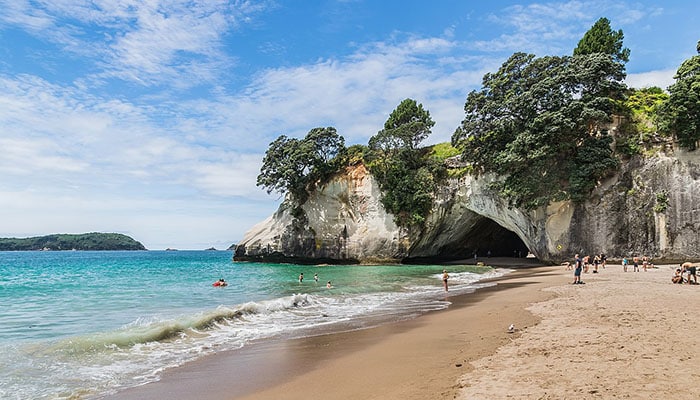 3 Praias maravilhosas na Nova Zelândia para visitar ainda este ano - Cathedral Cove